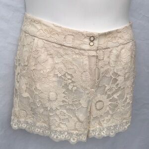 Mac and Riley Off White Floral Lace Lined Shorts